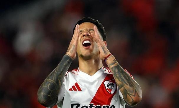 河床主帅：裁判没有很好的控制比赛，他的糟糕表现最终让我们出局