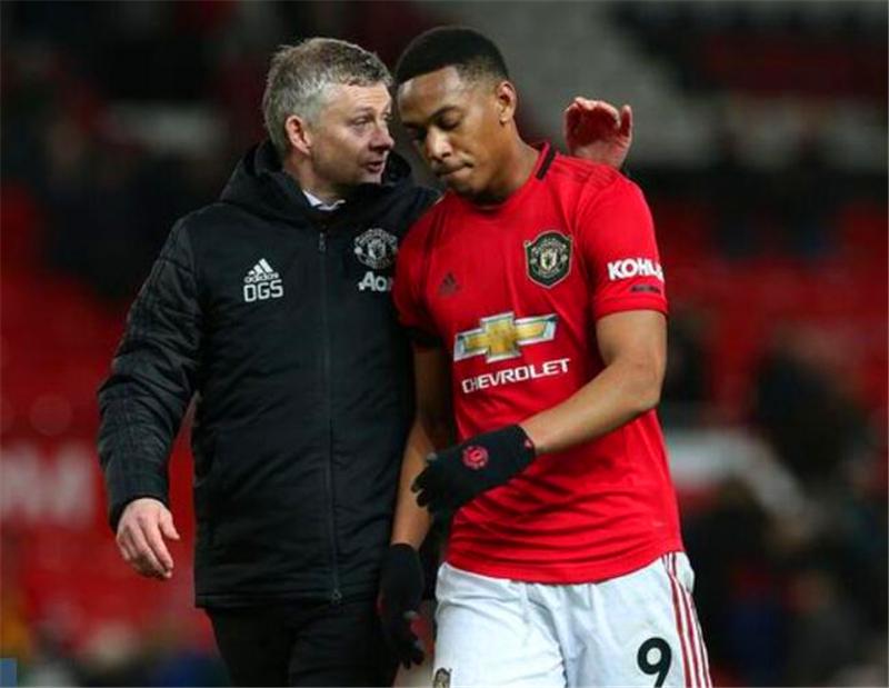 海港惨败过后自认输在个体 穆帅变阵如意算盘落空