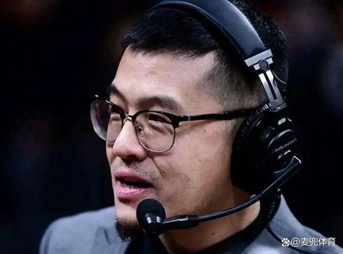 杨毅：巴蒂尔防不了特别厉害的球员 他防住詹姆斯也得靠姚明&阿泰