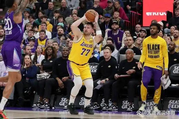 霍里：东契奇因防守短板难成顶级球员 科比&老詹&乔丹都攻守兼备