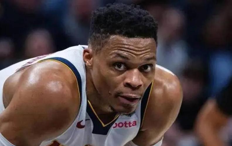 波特：队友之间意见不合是常有的事 威少绝对不是更衣室毒瘤