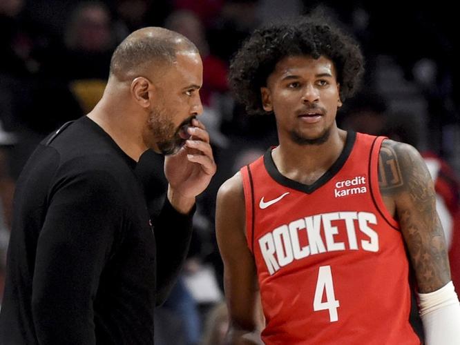 美记：火箭找范乔丹替代者可以签本西或威少 但必须交易来腾空间