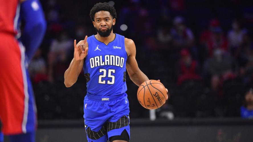 美记:森林狼和后卫CJ-富尔顿签下一份Exhibit 10合同