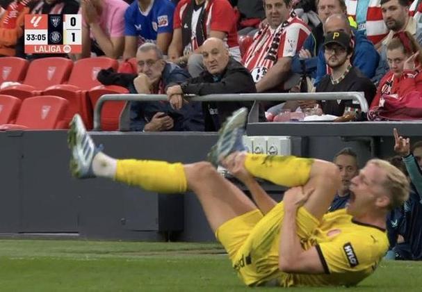 赛季报销!官方:范德贝克跟腱完全断裂,西媒预计将伤停超8个月