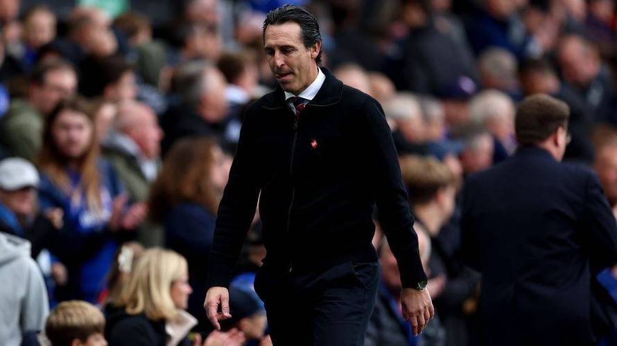 邮报：1-1战平桑德兰后埃梅里批评了维拉全队，除了埃利奥特