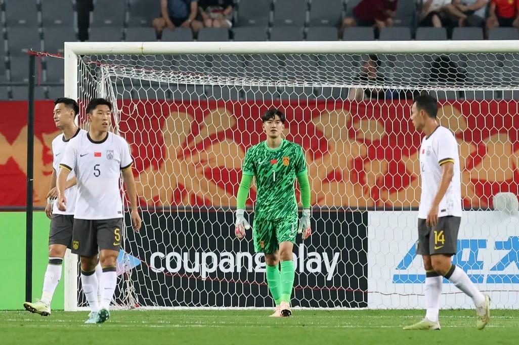 马德兴：放弃10月国际比赛，可能会影响国足排名