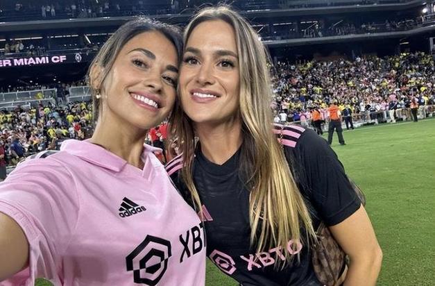 回归家庭！布斯克茨宣布退役，去年求婚，妻子与安东内拉是好闺蜜