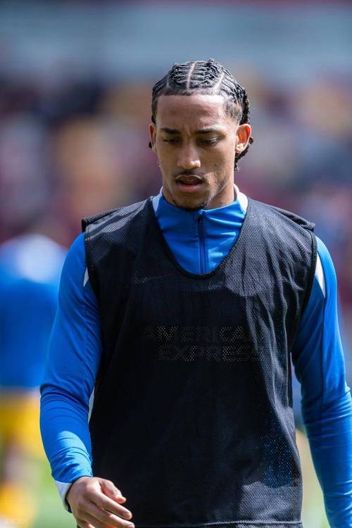 布莱顿主帅谈若昂-佩德罗战旧主：很难找替代者；会用整体去防他