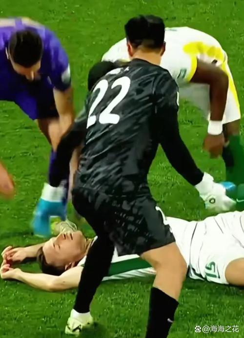 跟队友撞了！弗兰克：穆阿尼训练中和萨尔撞到伤了，将缺战比赛