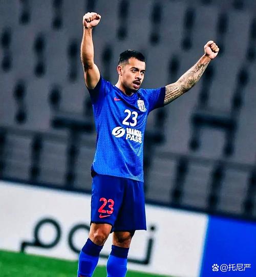 李可更新社媒,悼念去世的前阿森纳青训球员比利维加