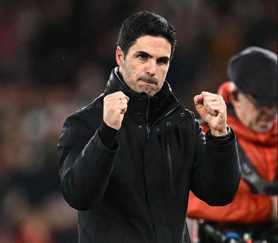 阿尔特塔:萨卡能参加客战纽卡的比赛,我希望厄德高也能赶上