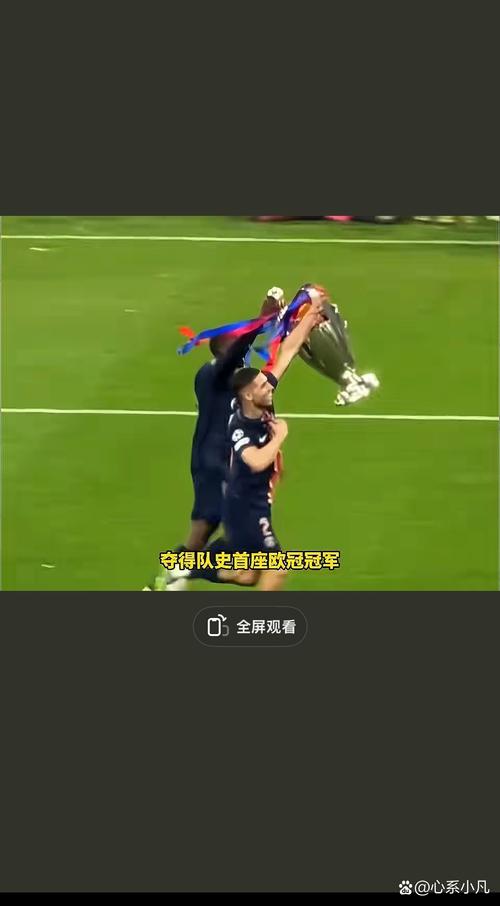 安德鲁斯:主场球迷应热烈欢迎姆伯莫,希望他明天踢得不开心