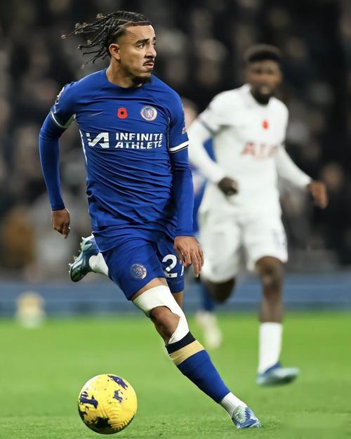 古斯托:在之前的比赛我们忽略了细节,周末将争取击败布莱顿