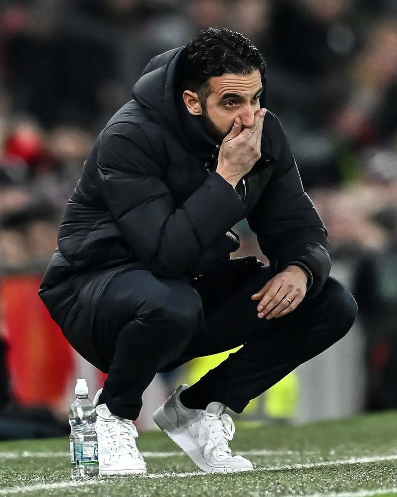 阿莫林自信本赛季不会下课!曼联无缘欧战将换帅,球迷最看好一人