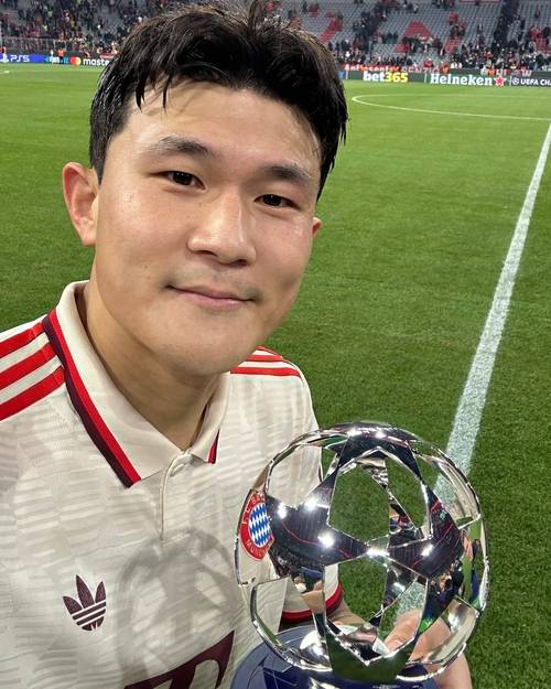 法尔克：如果金玟哉离队，拜仁可能尝试免签格伊