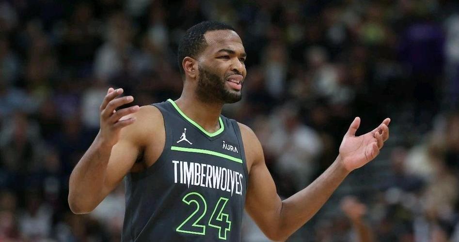 NBA单场53分神将!沃伦将代表广州打NBA季前赛曾是首发克星