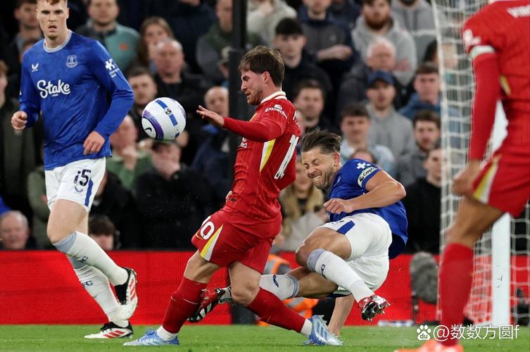 哈托：上半场我们掌控了比赛，但红牌出现后对比赛影响很大