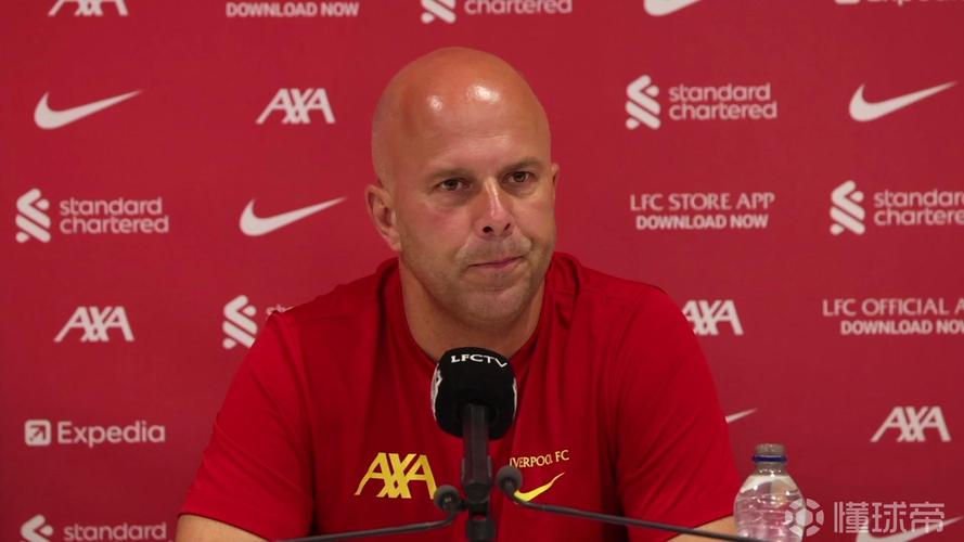 斯洛特：有额外半分钟是合理的想竞争我们必须改善定位球