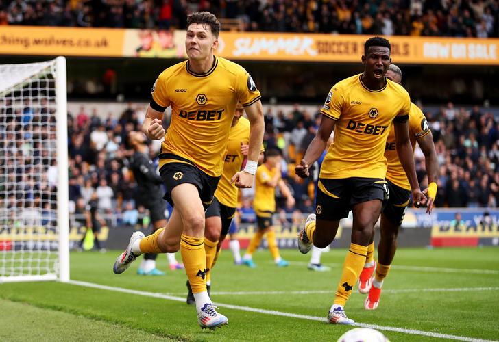 状态不错,亨德森连续两场英超主场比赛均助攻球队打入第一球