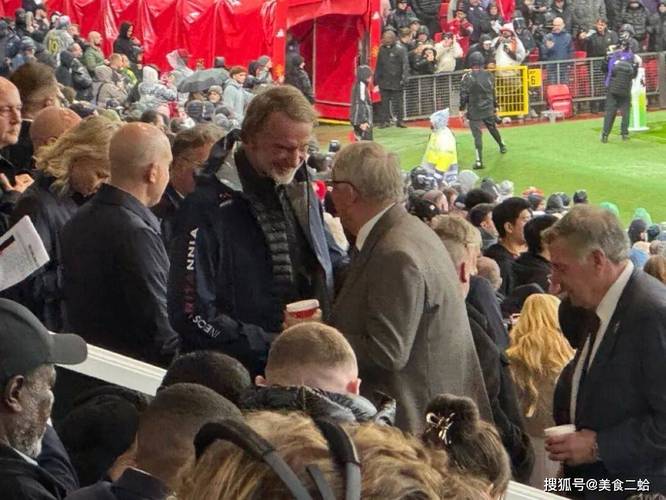 曼晚:曼联高层尽管仍支持阿莫林,但后者的时间可能不多了