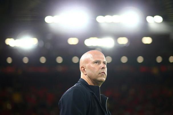 邮报:前利物浦女足主帅马特-比尔德系自缢身亡