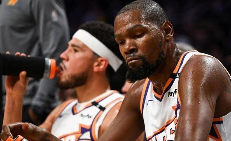 火箭队记:斯通拒绝透露杜兰特提前续约谈判的进展情况