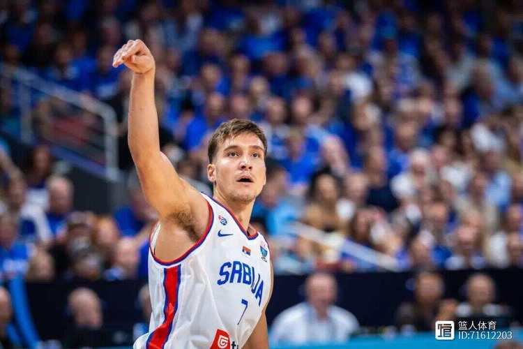 快船总裁:博格丹近端腘绳肌腱撕裂 比尔5月膝盖动手术 小卡健康