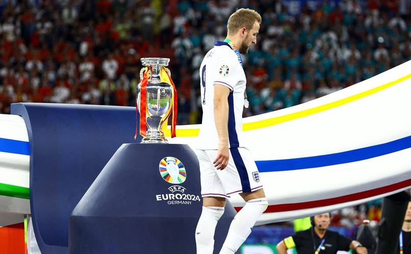 凯恩连续5场比赛至少打进2球,本赛季7场14球3助攻