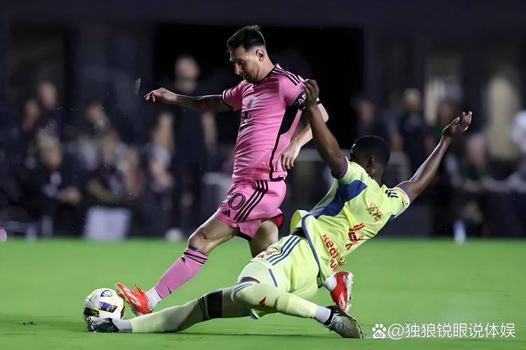 迈阿密2-3芝加哥!苏亚雷斯禁区内倚住防守破门,B罗德里格斯助攻