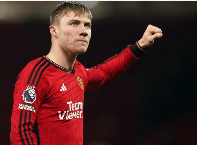 全市场:霍伊伦没用惯用脚就打进3球,也许英格兰球迷已在怀念他