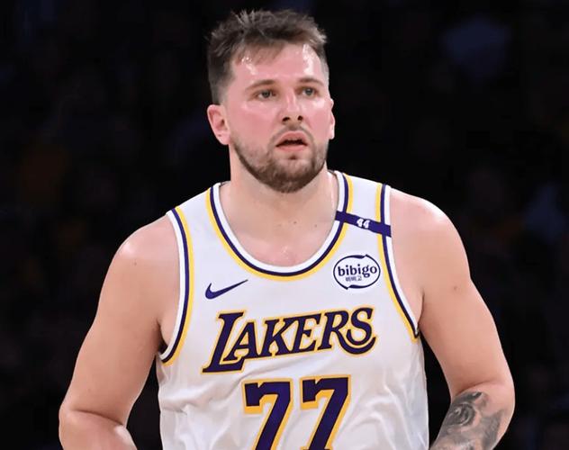 斯玛特:经纪人告诉我东契奇想要我加盟时 我以为是开玩笑