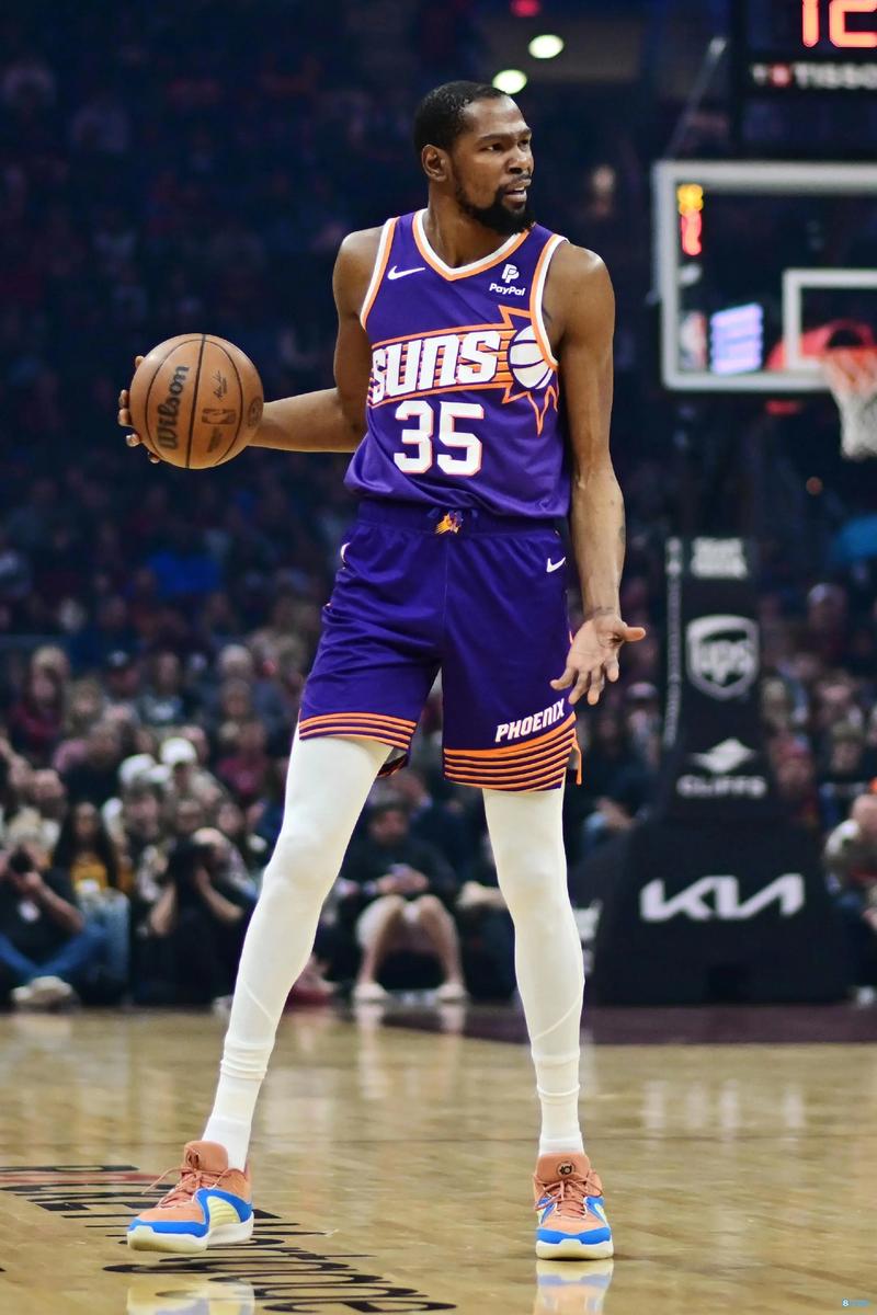 帕金斯:杜兰特与优秀控卫搭档时表现更好 在太阳时就没这种帮手