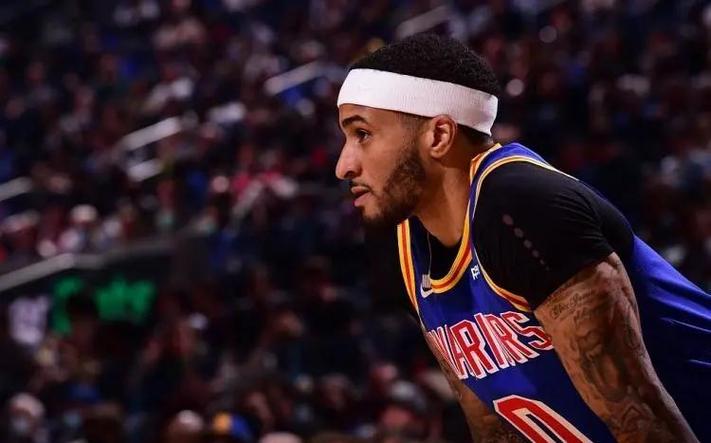 小佩顿:我们有很多经验丰富球员 也需年轻人顶上几场为老将减压