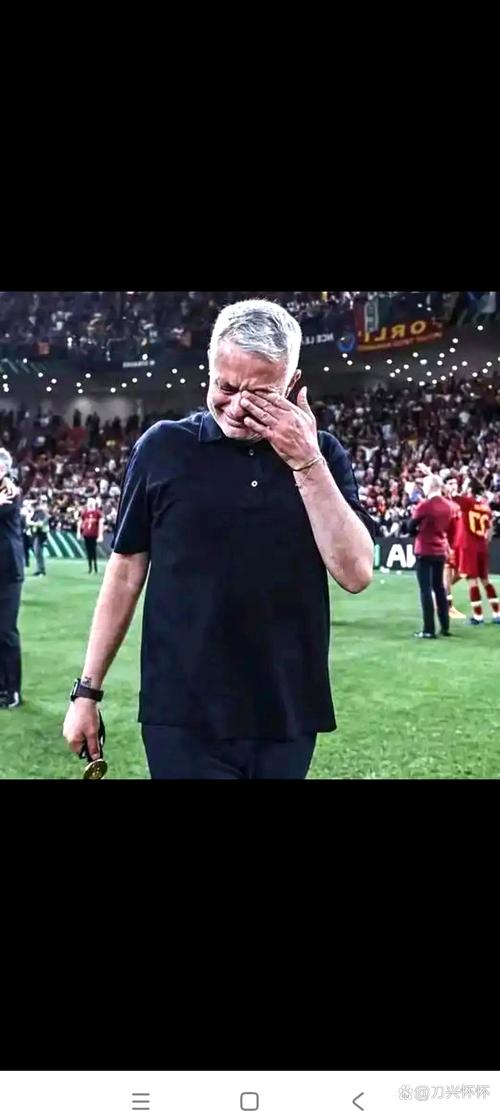 穆迪:我特别享受全场领防、干扰持球人的感觉 有机会就下手切球