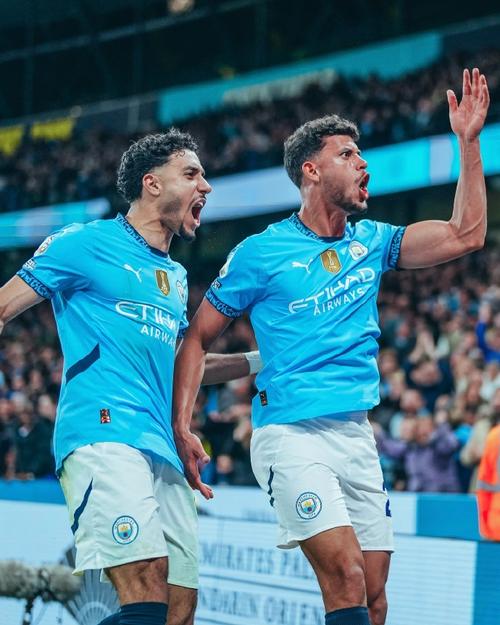 英超彩经：曼城维拉双双爆冷 纽卡斯尔延续强势