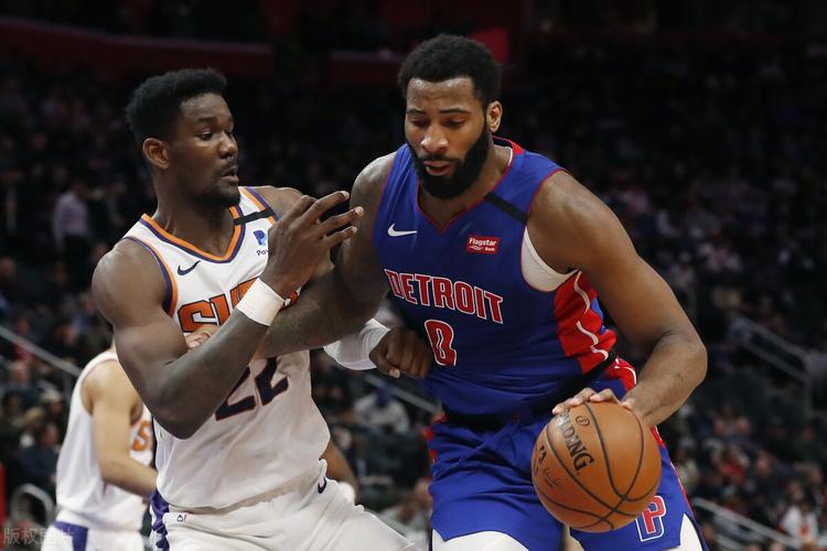 庄神弄鬼！德拉蒙德底角三分出手提前转身庆祝 结果打铁