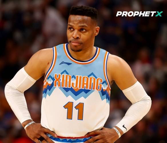 训练馆挥汗如雨!威少“行动胜于言辞” 新赛季下家归属仍存悬念