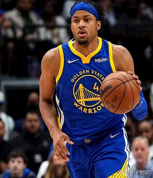 闷声持续进步！勇士官方将穆迪评选为今日最佳球员