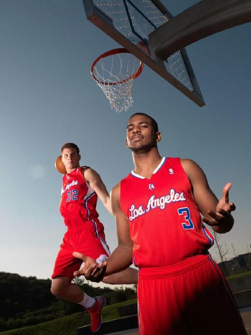 保罗：收到了格里芬的信息 和当年的那些快船队友也都还有联系