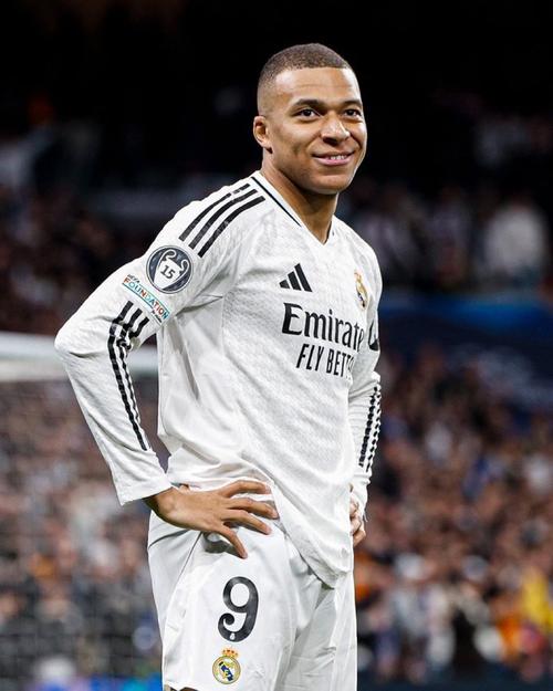 记者:尽管姆巴佩缺席训练,但皇马认为他在国家队出战没问题