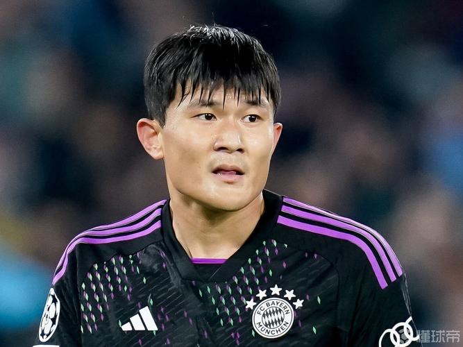 法尔克:格伊仍是拜仁首选目标,今夏曾有意球员但未能出售金玟哉