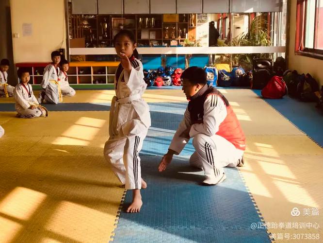 文班:我现在身体更强壮了 无论力量掌控还是对抗都有了提升