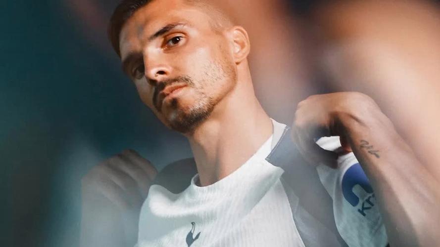 帕利尼亚:在热刺我得到了此前未得到的机会 我只想尽情享受英超