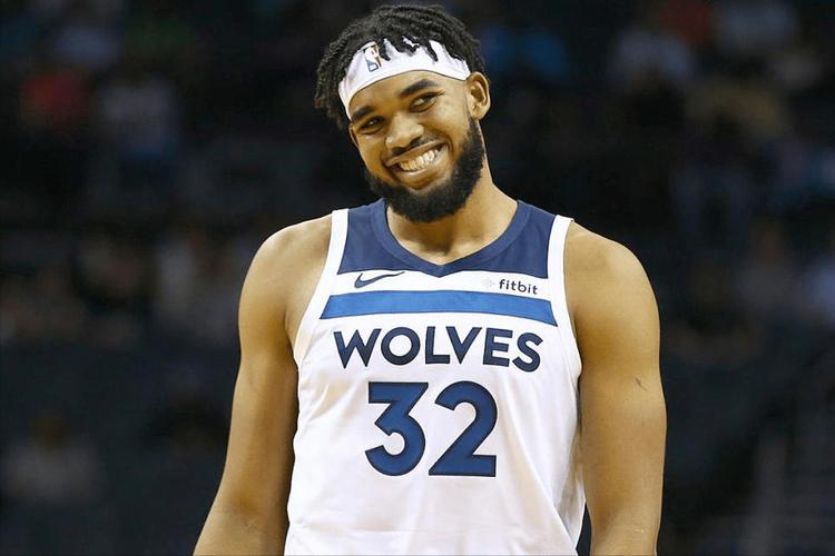 历史共6次背靠背同队球员拿最佳新秀:文班+卡斯尔 嘴哥+唐斯在列