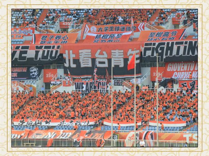 记者:海港集结后进行大运动量训练,旨在联赛重启时即刻进入节奏