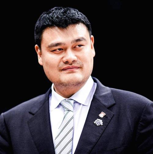 杨瀚森会比你打得更好吗?姚明:我们当然希望一代更比一代强