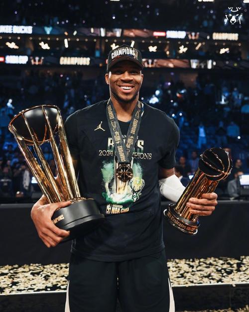 总经理调查之NBA最佳大前锋：字母哥93%选票独一档 骑士莫布里7%