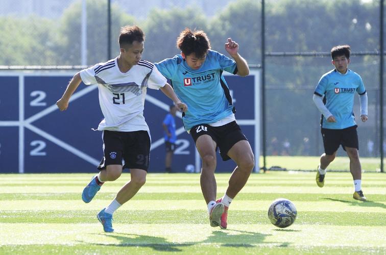 世体:人们重新开始追求草根足球的乐趣,回归纯粹的足球运动本身