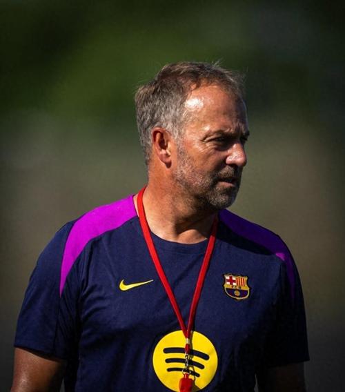 不如去年同期!每体:巴萨全队普遍感到比去年更疲劳,弗里克担忧