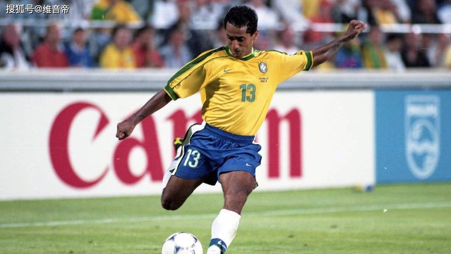 泽卡:在葡萄牙踢球时曾6个月没领薪水,想去日本因为钱多生活好